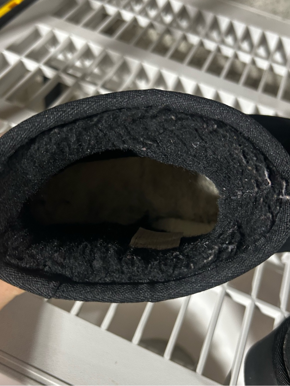 UGG black ankle platform - Picture 6 of 6